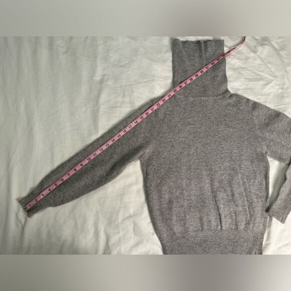 90s Vintage Loo & Boo Turtleneck Sweater Lambswool Angora Blend Gray Size S-M - Picture 8 of 9